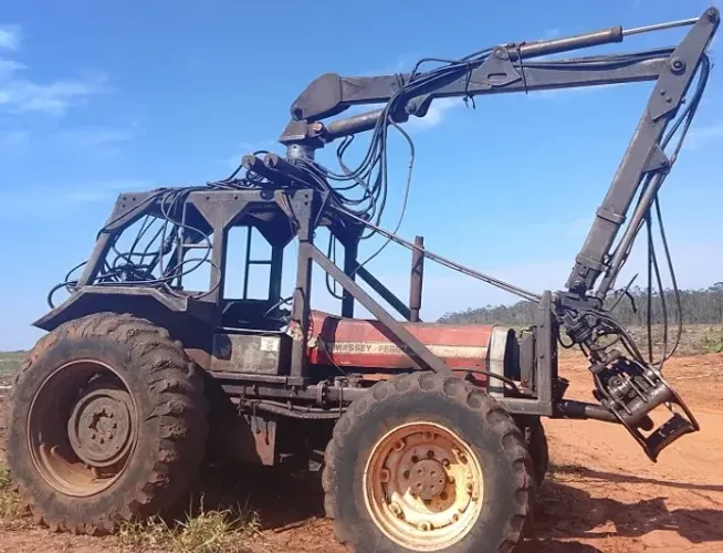 TRATOR MASSEY FERGUISSON 290 ANO 1999