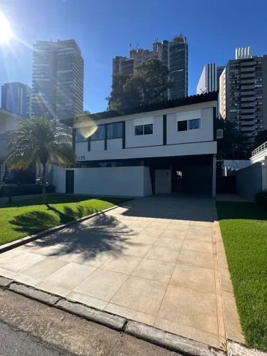 Casa em Alphaville Residencial Dois