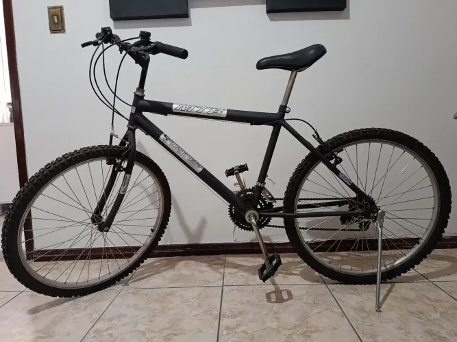 Bicicleta Sport Mega Bike MTB Alumínio Aro 26 Com 21 Marchas Freios V-Brike Cor Grafite 