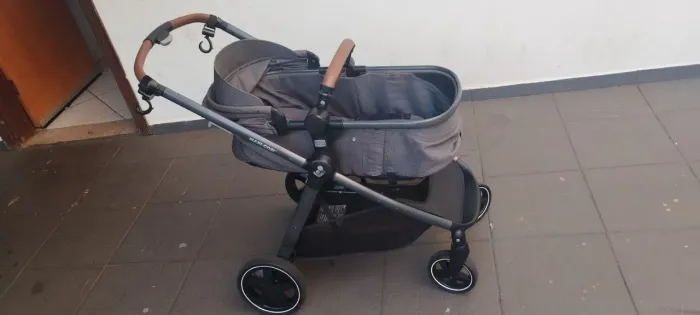 Vendo carrinho de bebê maxi Cosi 