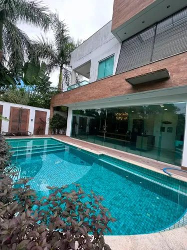 RENAISSANCE, 360M2, 4 SUÍTES, PISCINA, CHURRASQUEIRA, AREA GOUMERT CLIMATIZADA