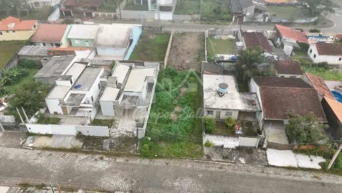 Terreno à venda em Peruíbe/SP
