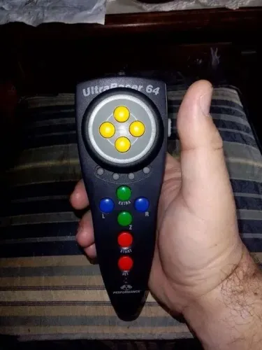 Controle Mini Volante Ultra Racer 64 para Nintendo 64 leia