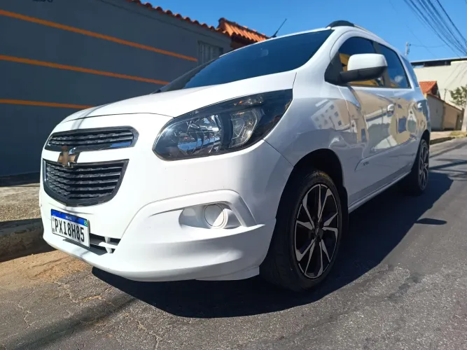 Chevrolet Spin LT 1.8 8V Econo.flex 5P Mec. 2016