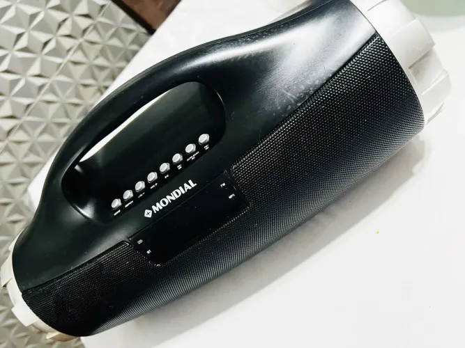 Caixinha bluetooth MP3 FM USB portátil