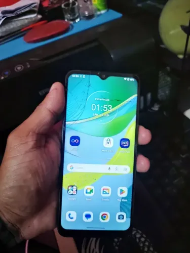 Motorola E13