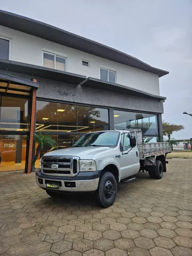 Ford F-4000 2.8 ISF Diesel 4X4 Manual 2011