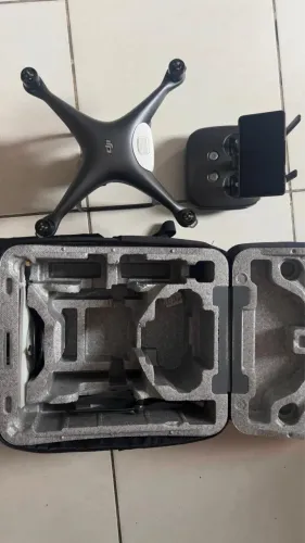 Drone phantom 4 pro + versão especial 