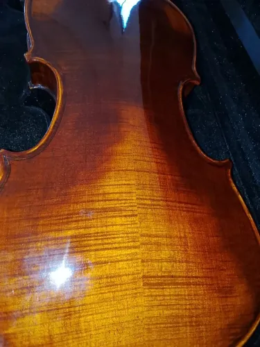 violino Eagle VK644 4/4