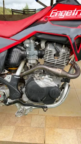 CRF 230/250 toda revisada.