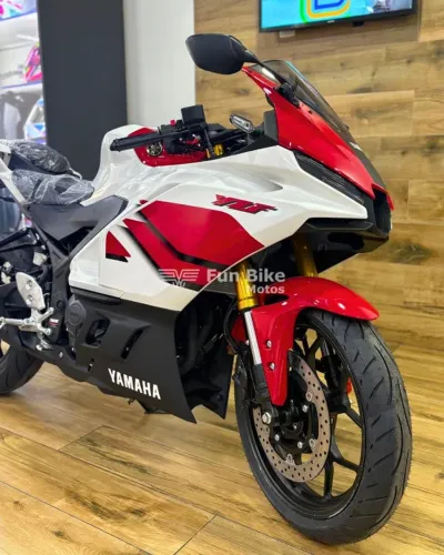 YZF R3 2027 EDIÇÃO LIMITADA DE ANIVERSARIO 70 ANOS YAMAHA