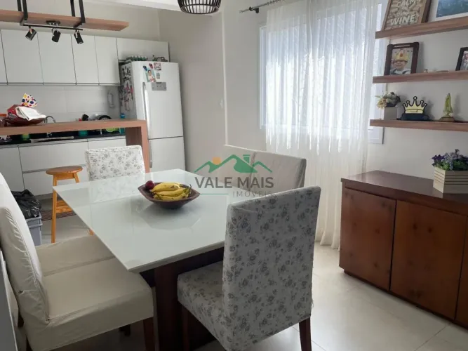 Apartamento com 2 dormitórios à venda, 74 m² por R$ 360.000,00 - Vila Indiana - Guaratingu