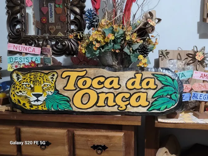 Placas Entalhadas Diversas e Personalizadas