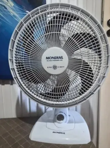 Ventilador de Mesa Mondial Branco
