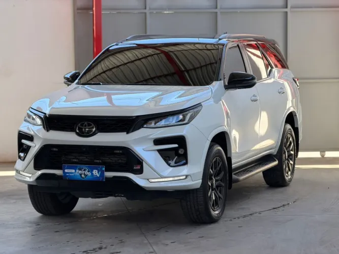 Toyota Hilux SW4 GRS 2.8 TB 4X4 Diesel Aut. 2022