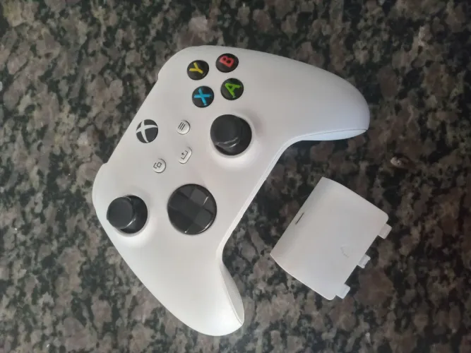 Vendo controle xbox series s com bateria