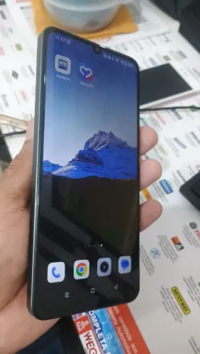 Celular realme c61