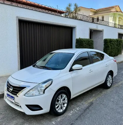 Nissan Versa SL 1.6 16V Flexstart 4P Mec. 2016