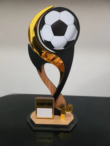 Troféu MDF campeão novo na embalagem