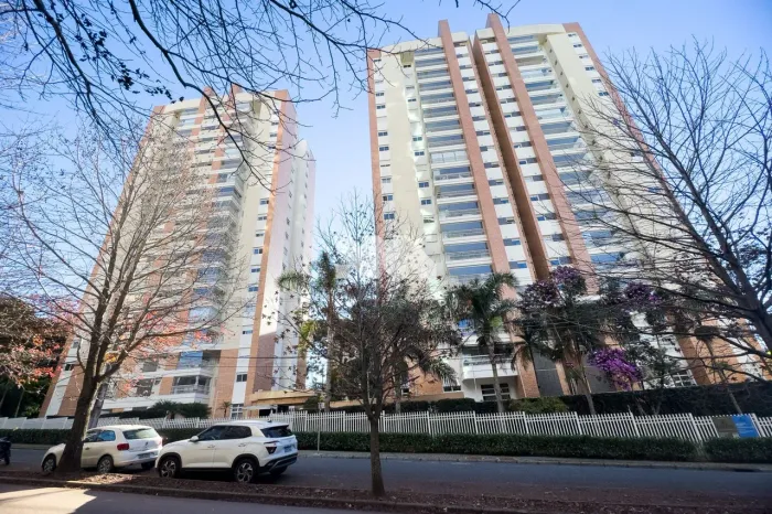 Apartamento Semi-Mobiliado para Locação no Ecoville | Conforto, Espaço e Qualidade de Vida