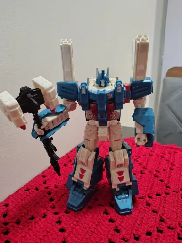 Transformers Combiner Wars Ultra Magnus Leader Class