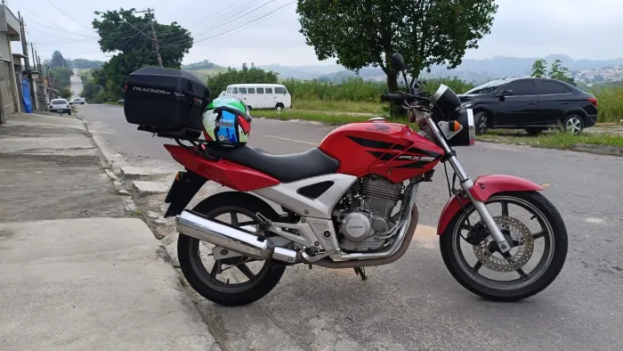 Vendo linda CBX Twister 2008 zerada