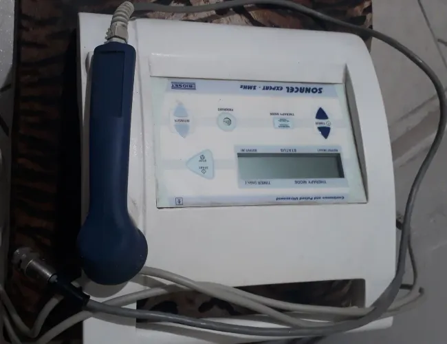 Aparelho de ultrassom sonacel expert bioset 3MHz
