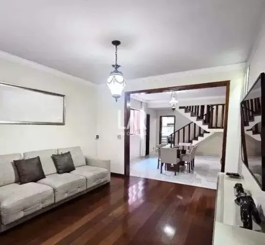 Casa para aluguel, 3 quartos, 2 suítes, 3 vagas, Castelo - Belo Horizonte/MG