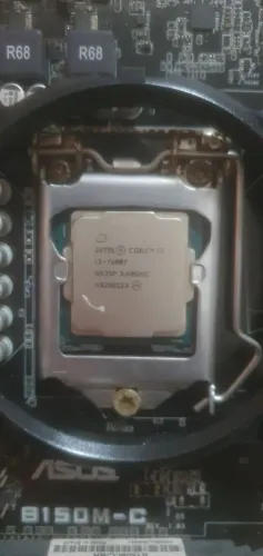 Vendo i3 7100t - 140 reais 