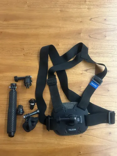 Kit Suporte de peito TELESIN + 6 conectores (engate rápido) + suporte silicone