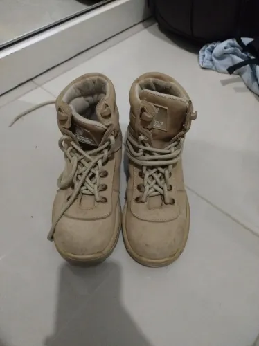 Bota tática em couro Defender®