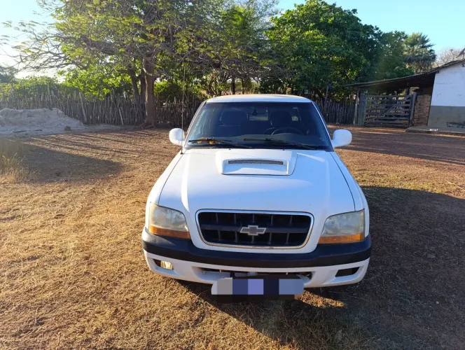 Chevrolet S10 Blazer DLX 2.8 4X4 TB Interc. Diesel 2001