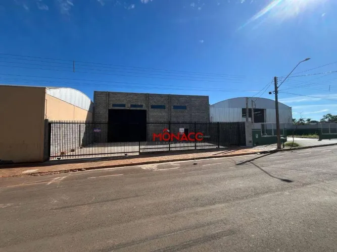 Barracão para alugar, 1105 m² por R$ 18.000,00/mês - Santa Paula - Ibiporã/PR