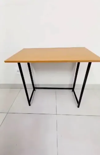 Escrivaninha dobrável usada apenas 1x