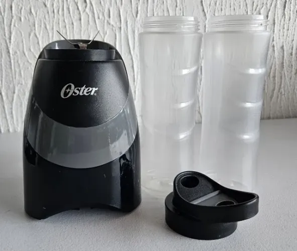 Liquidificador Portátil Oster Blender 127V 2 Jarras