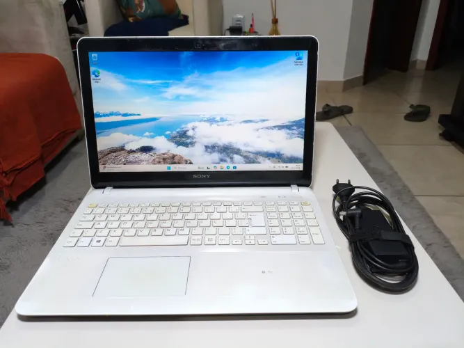 Notebook Sony Vaio Intel core i5 - 8GB RAM - SSD 240GB - Tela de 15,6 polegadas