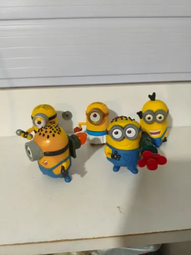 Lote 5 Minions MC Donald's