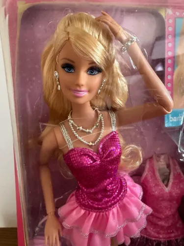 Barbie Life in the Dreamhouse lacrada