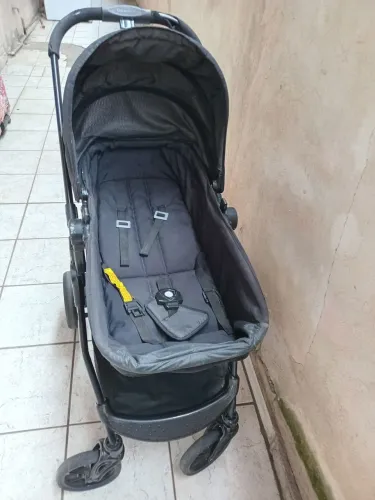 CARRINHO DE BEBÊ. GALZERANO