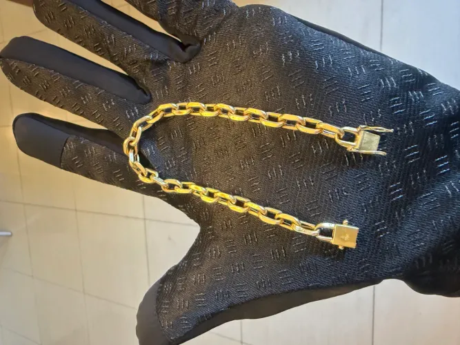 Pulseira cadeado em ouro 18k