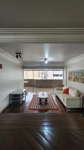 Apartamento 262m² 4 Quartos Suítes Hidromassagem 2 Vagas de Garagem Ed. Montmartre Setor O