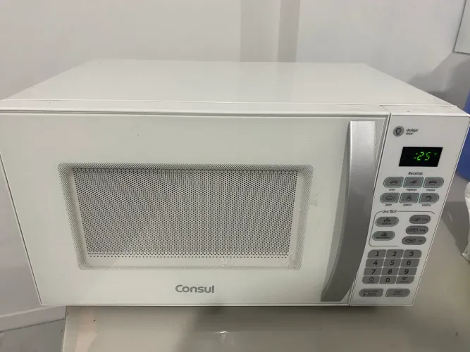 Micro-ondas 20L Branco 220V CMA20BBBNA Consul