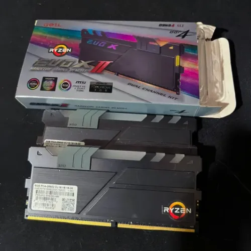 Kit Memória RAM 16GB (2x8GB) DDR4 GeIL EVO X II 3200MHz RGB - Edição Ryzen na Caixa
