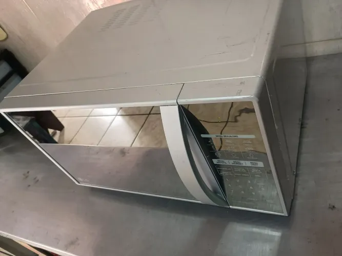 Microondas LG 31 lts