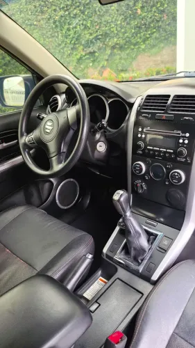 Suzuki Grand Vitara 2.0 16V 4x2/4x4 5P Mec. 2010