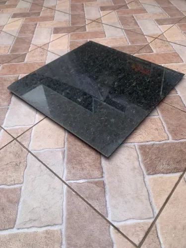 Pedra de Mármore São Gabriel 65x65 Excelente Estado