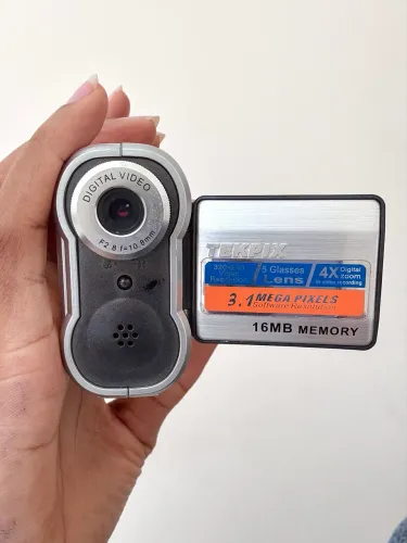 Câmera tekpix 3.1 megapixels 