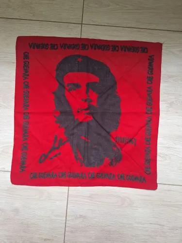 Lenço / Bandana Che Guevara Vermelha (Estampa Clássica)