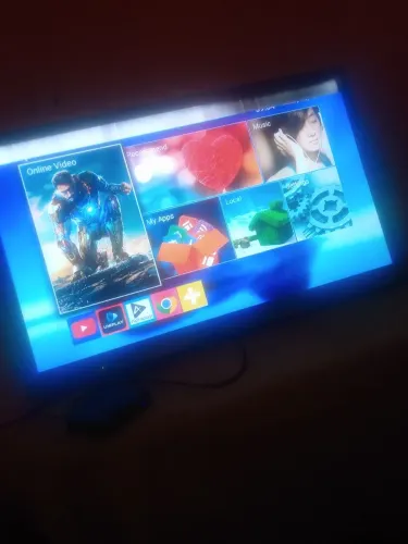 TV Sony 42 polegadas funcionando leia