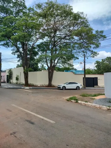 Casa Comercial para Aluguel - Parque Amazônia | A 2 quadras do Buriti Shopping